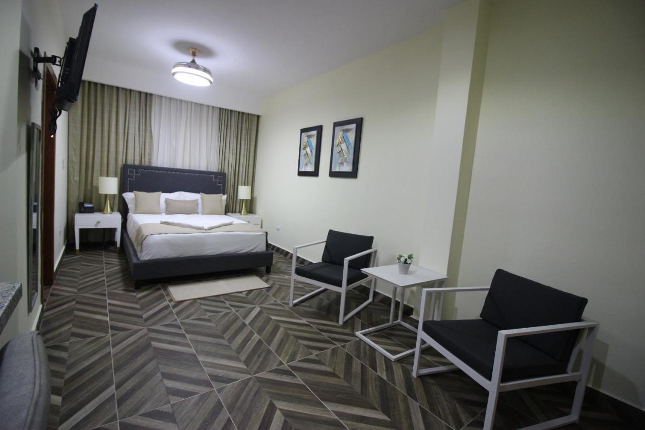 Hotel Monarca Higüey Extérieur photo