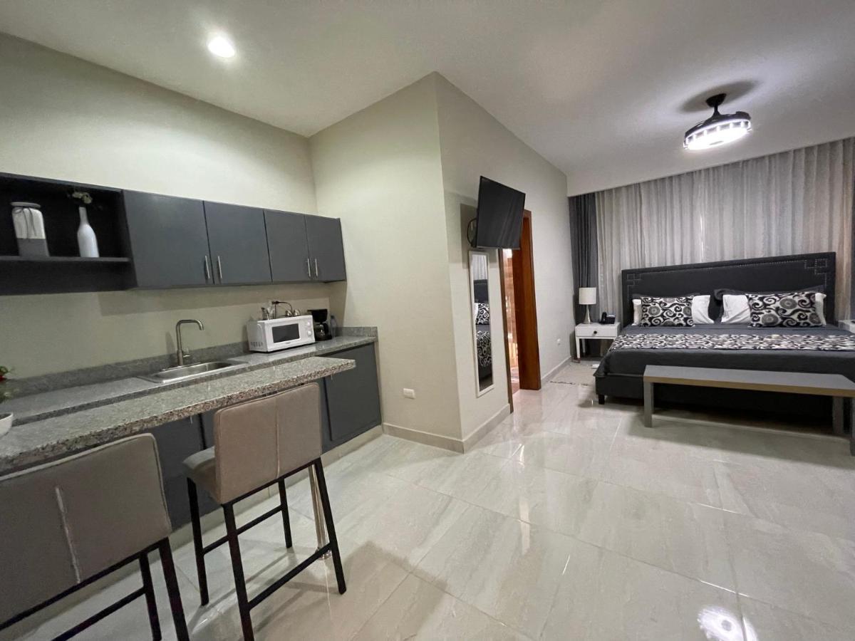 Hotel Monarca Higüey Extérieur photo