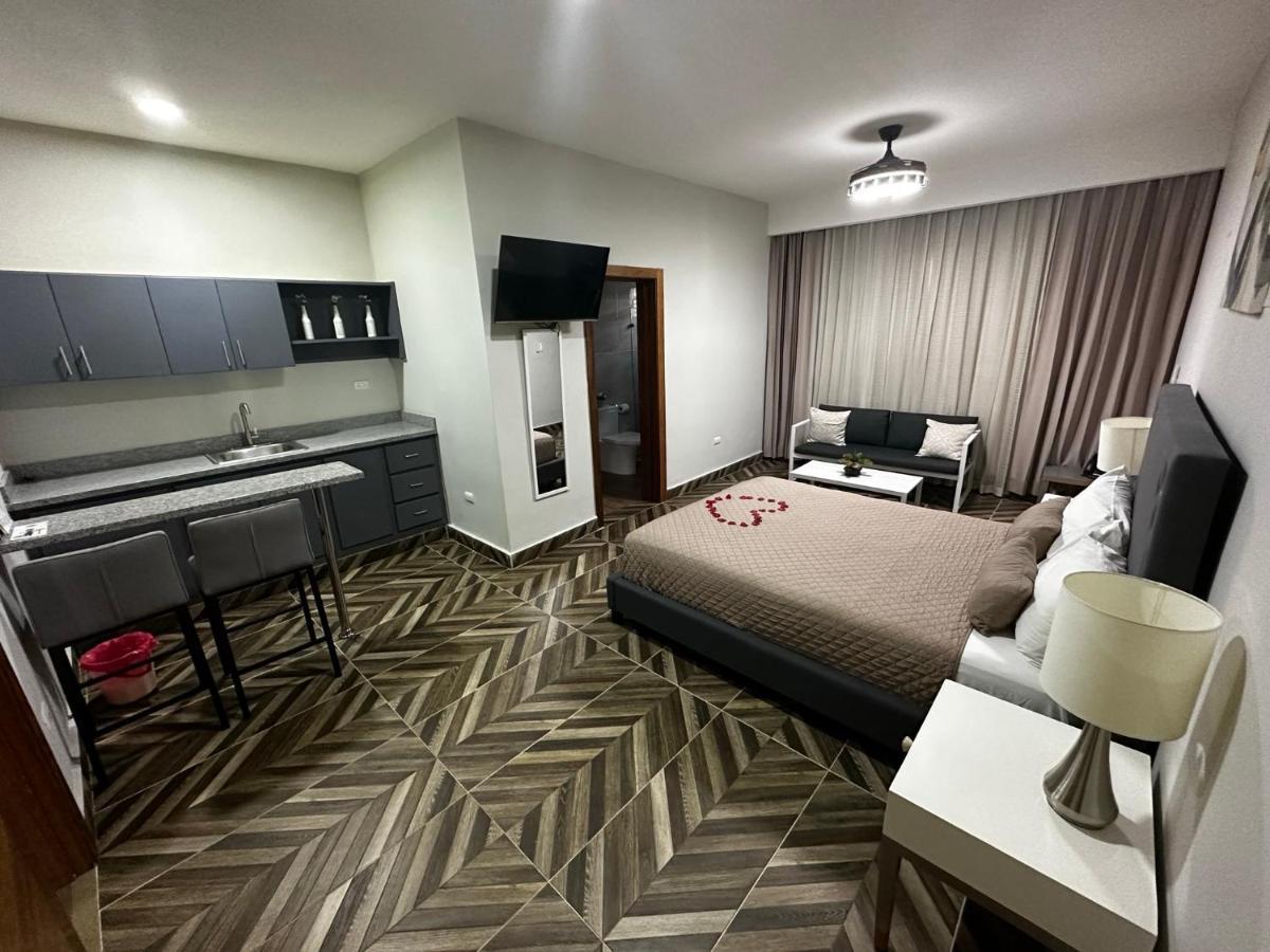 Hotel Monarca Higüey Extérieur photo