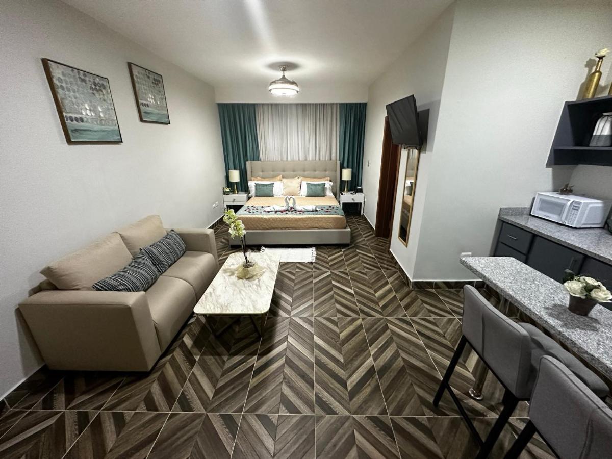 Hotel Monarca Higüey Extérieur photo