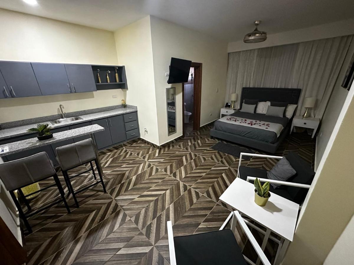 Hotel Monarca Higüey Extérieur photo